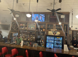 Bin 4 Burger Lounge inside