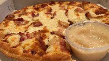Pizza Pros food