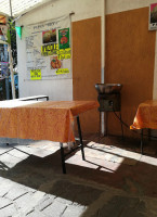 Mr Seafoods Inc. Exterior