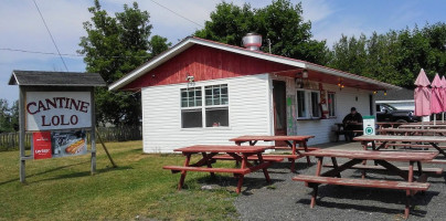 Cantine Lolo Extérieur