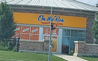 Butter Chicken Roti Ajax outside