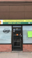Val And Patsy’s Island Food Carte