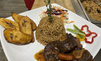 Val And Patsy’s Island Food Nourriture