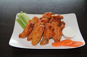 Half Moon Pickering food