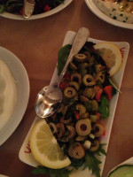 Half Moon Pickering food