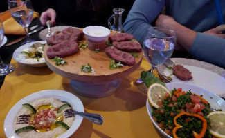 Half Moon Pickering food