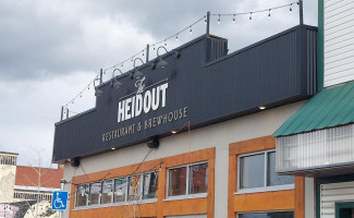 The Heid Out Restaurant and Brewhouse Extérieur