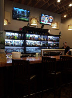 The Heid Out Restaurant and Brewhouse À l'intérieur