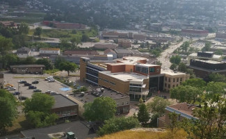 Greenwood Inn Suites Exterior
