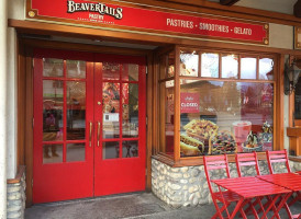 Beavertails Banff (West) outside