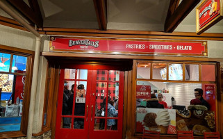 Beavertails Banff (West) outside