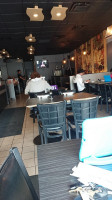 Sushi Itto inside