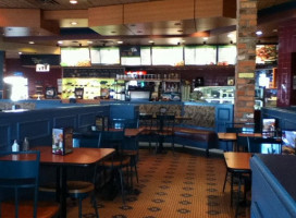 Williams Fresh Cafe Dentro