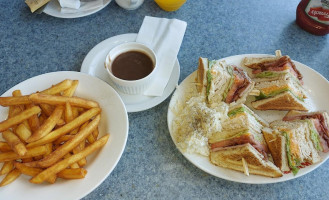 Wimpy's Diner food