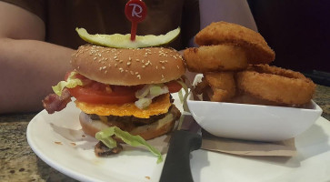 Ricky's All Day Grill Chilliwack Comida