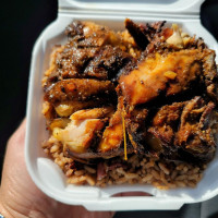 Don's Caribbean Jerk Brampton Comida