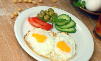 Paramount Fine Foods food