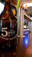 5 West Brew Pub Kitchen Bebida