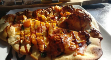 5 West Brew Pub Kitchen Comida