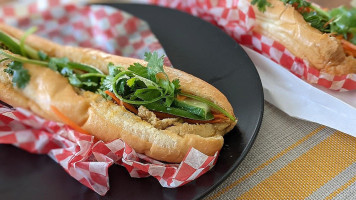 To Me Vietnamese Sub Nourriture