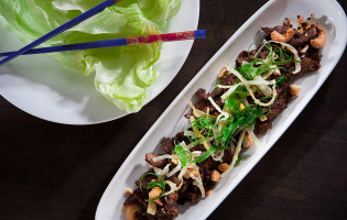 Metropolitan Grill food