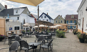 Char And Chowder Exterior