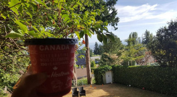Tim Hortons outside