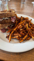 Marion Street Eatery food