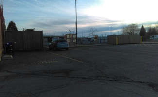 Tim Hortons Exterior