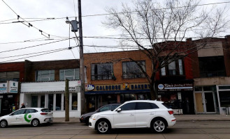 Caldense Bakery outside