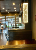 Nami Japanese À l'intérieur