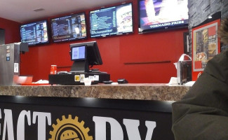 Burger Factory À l'intérieur