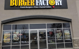 Burger Factory Exterior