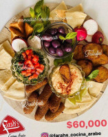 Paros On Main Comida