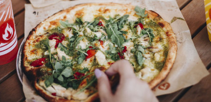 Blaze Pizza Nourriture