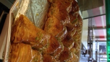 Pita Delites food