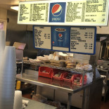 Jill's Fish Tank Dentro