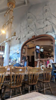 Anchor Inn Neighbourhood Pub inside
