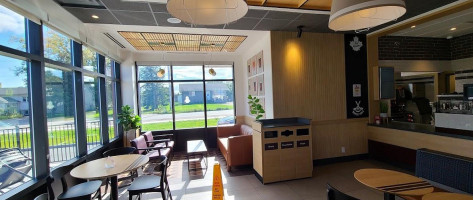 Tim Hortons À l'intérieur