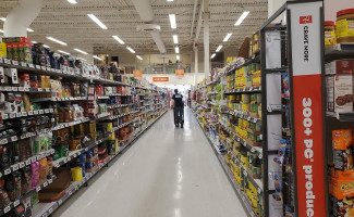 Atlantic Superstore King Street Dentro