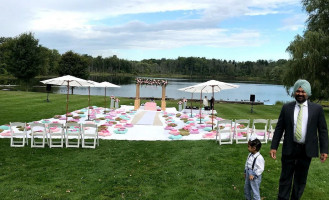 The Consulate Dining Lounge On Innis Lake Exterior
