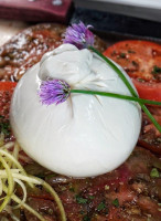 The Consulate Dining Lounge On Innis Lake Comida