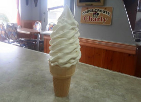 Casse-croute Chez Charly Boisson