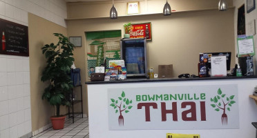 Bowmanville Thai inside