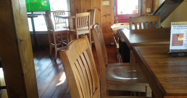 Pierside Pub & Grill inside