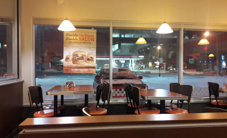 A&w Canada Dentro