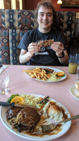 Gus' Greek Ribs Family Restaurant food