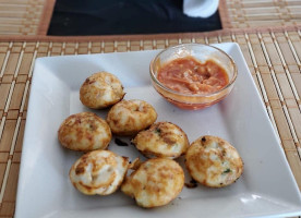 Labone's Kitchen food