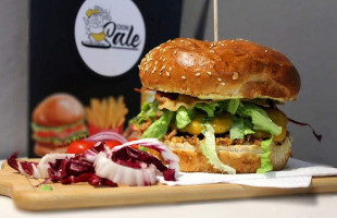 Uxbridge Smokehouse food