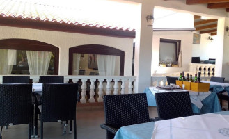 Ace Pizzeria Exterior